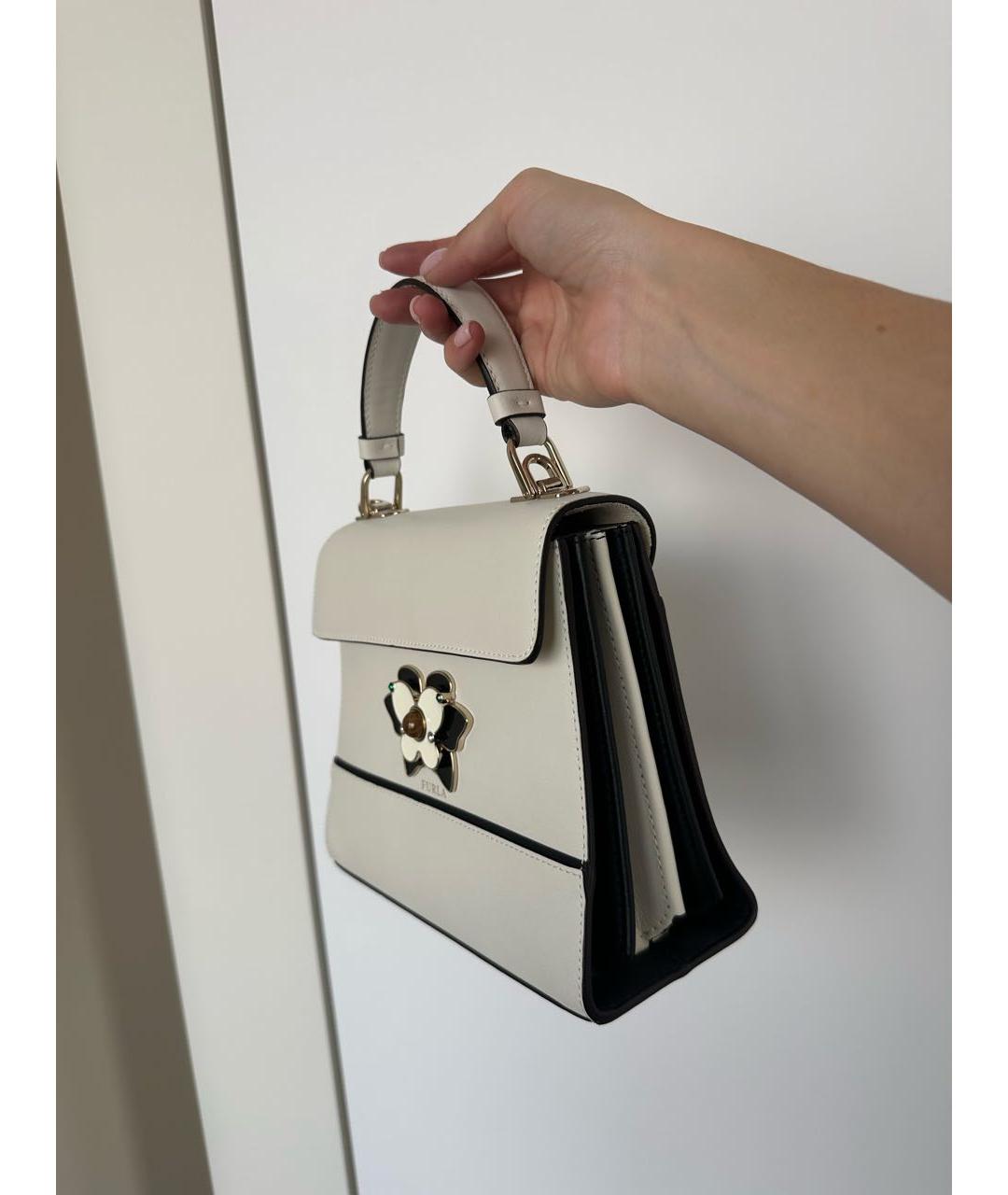 FURLA Белая кожаная сумка с короткими ручками, фото 3