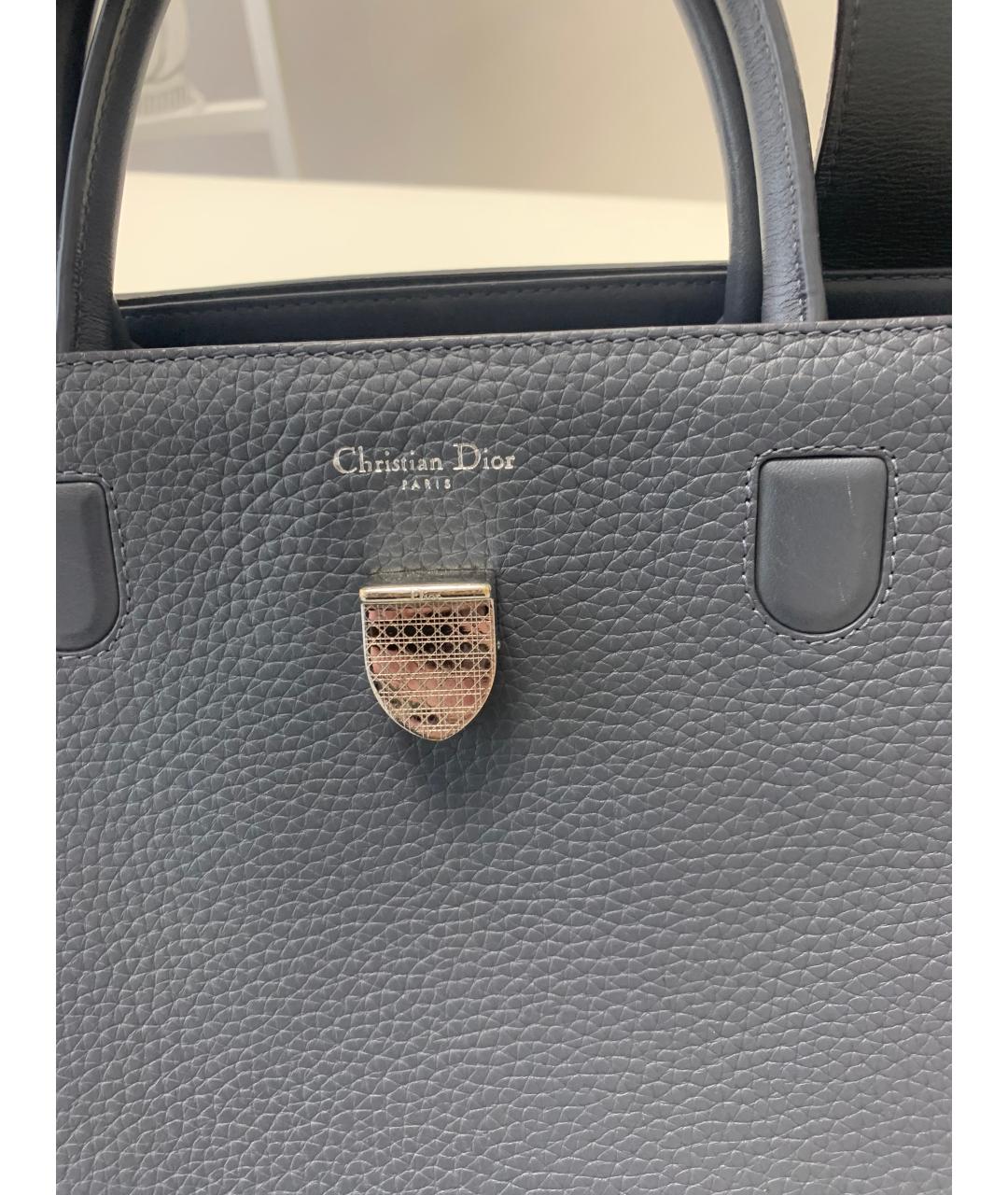 CHRISTIAN DIOR Серая кожаная сумка с короткими ручками, фото 3