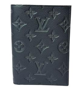 LOUIS VUITTON Обложка/футляр