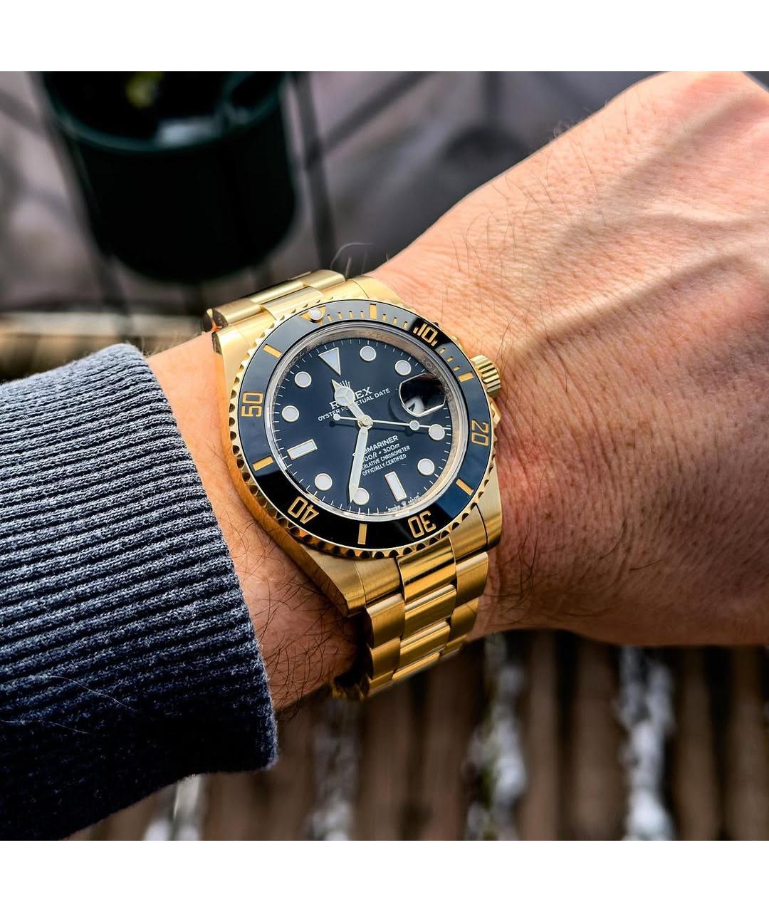 ROLEX Черные часы из желтого золота, фото 4