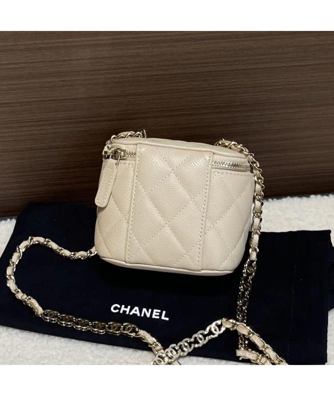 CHANEL Кожаная сумка через плечо, фото 3