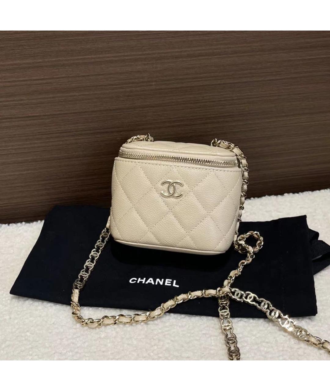 CHANEL Кожаная сумка через плечо, фото 6