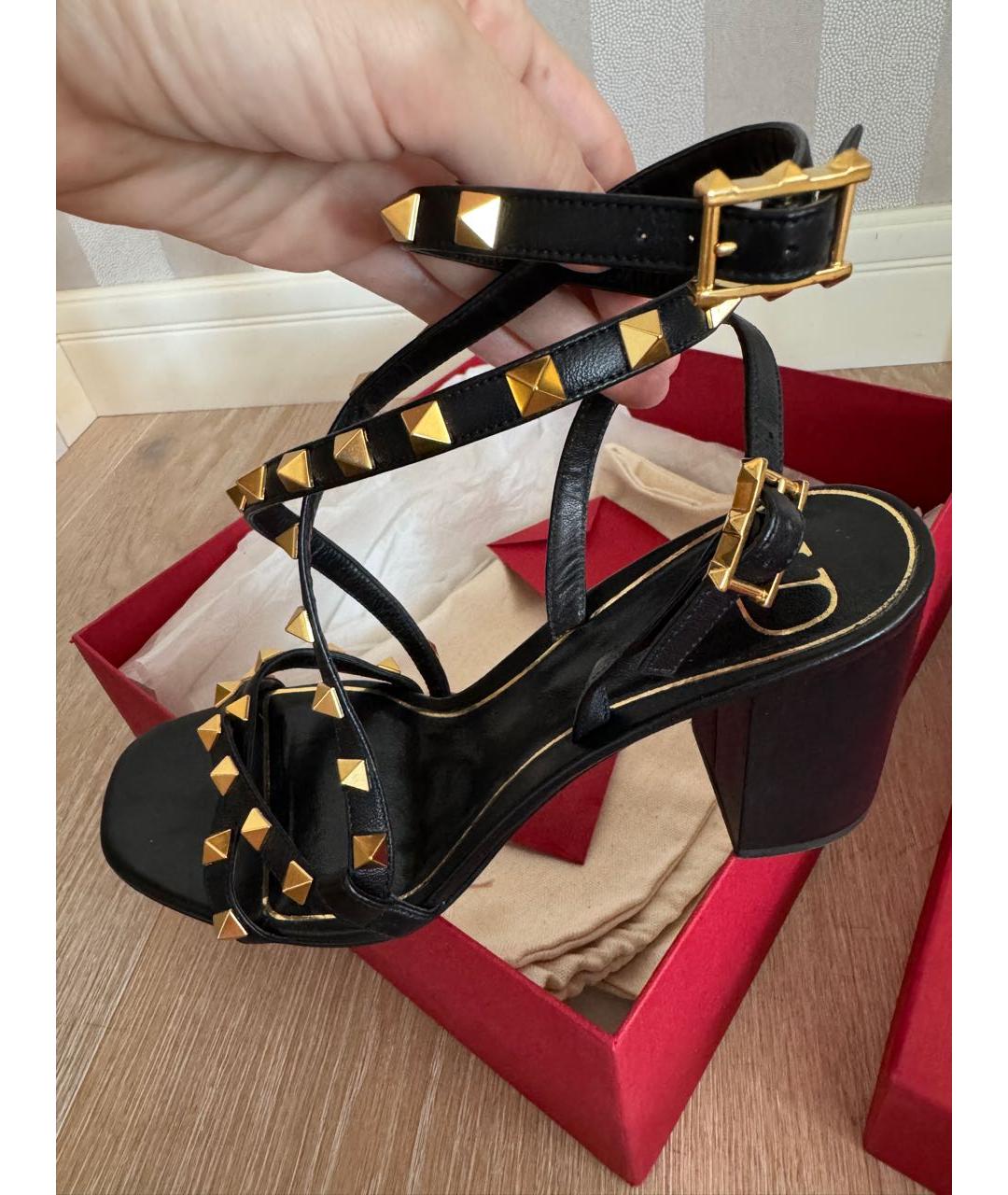 VALENTINO Черные кожаные босоножки, фото 5