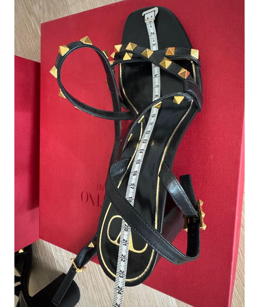 VALENTINO Черные кожаные босоножки, фото 6