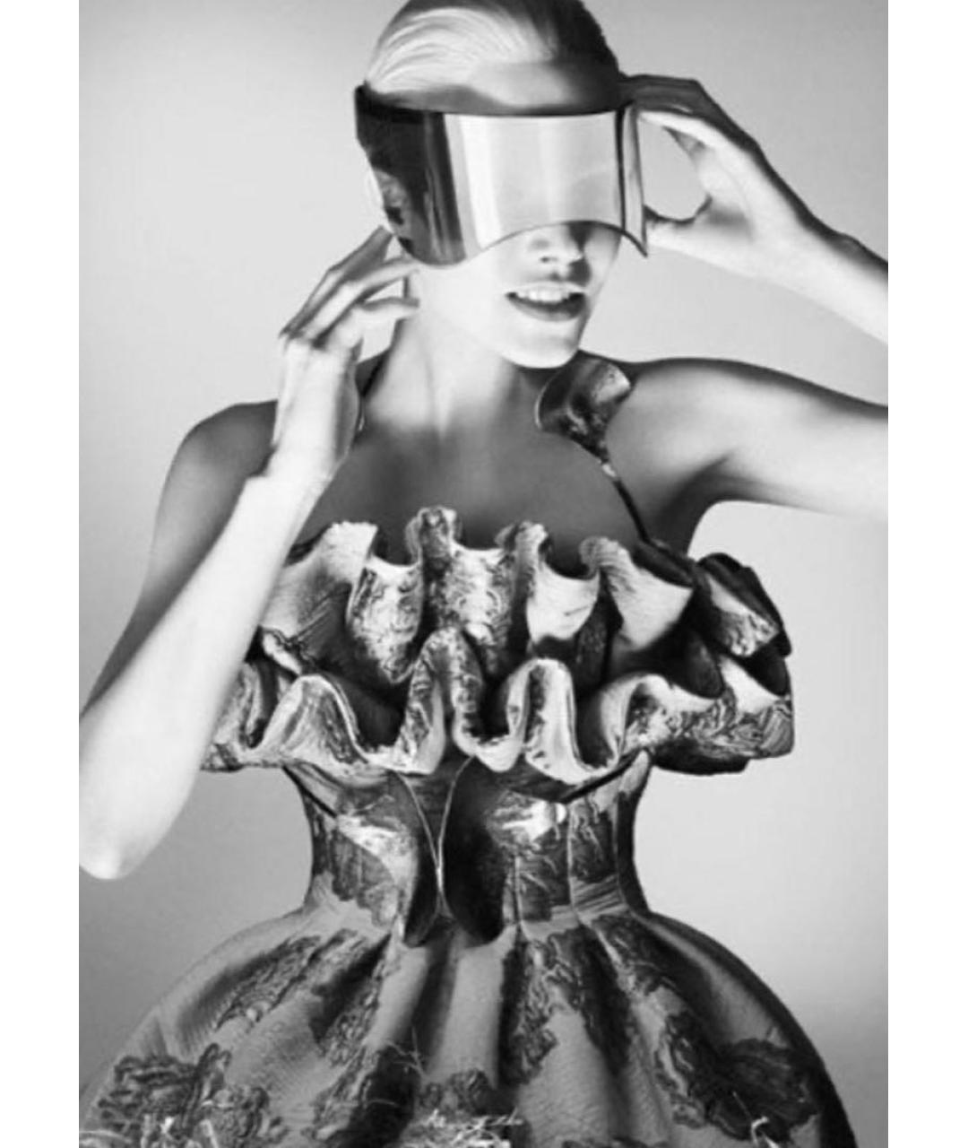 ALEXANDER MCQUEEN Серебряные пластиковые солнцезащитные очки, фото 3