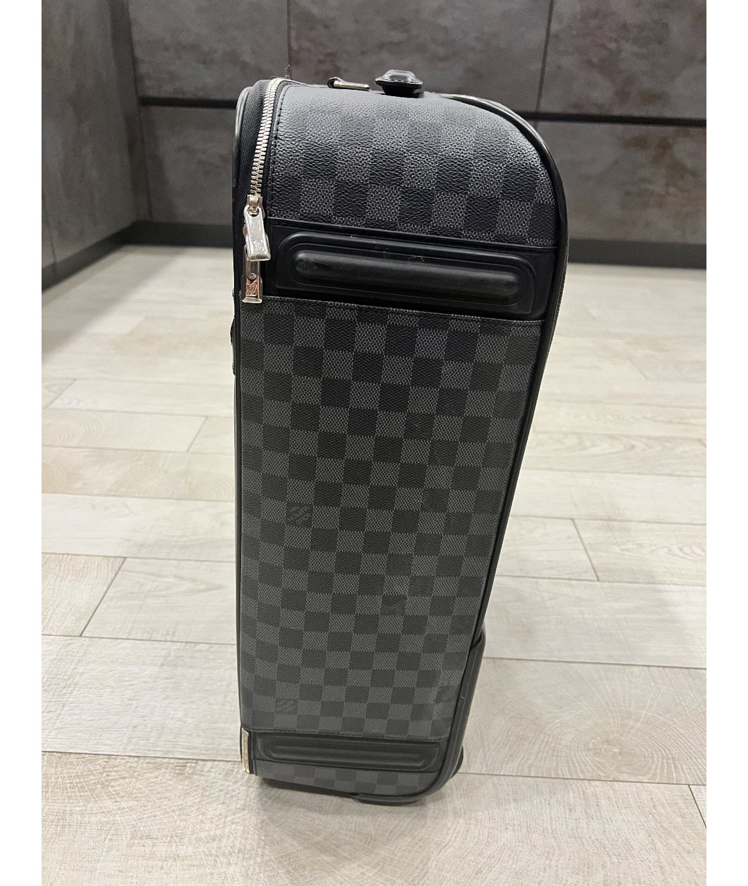 LOUIS VUITTON PRE-OWNED Черный льняной чемодан, фото 2