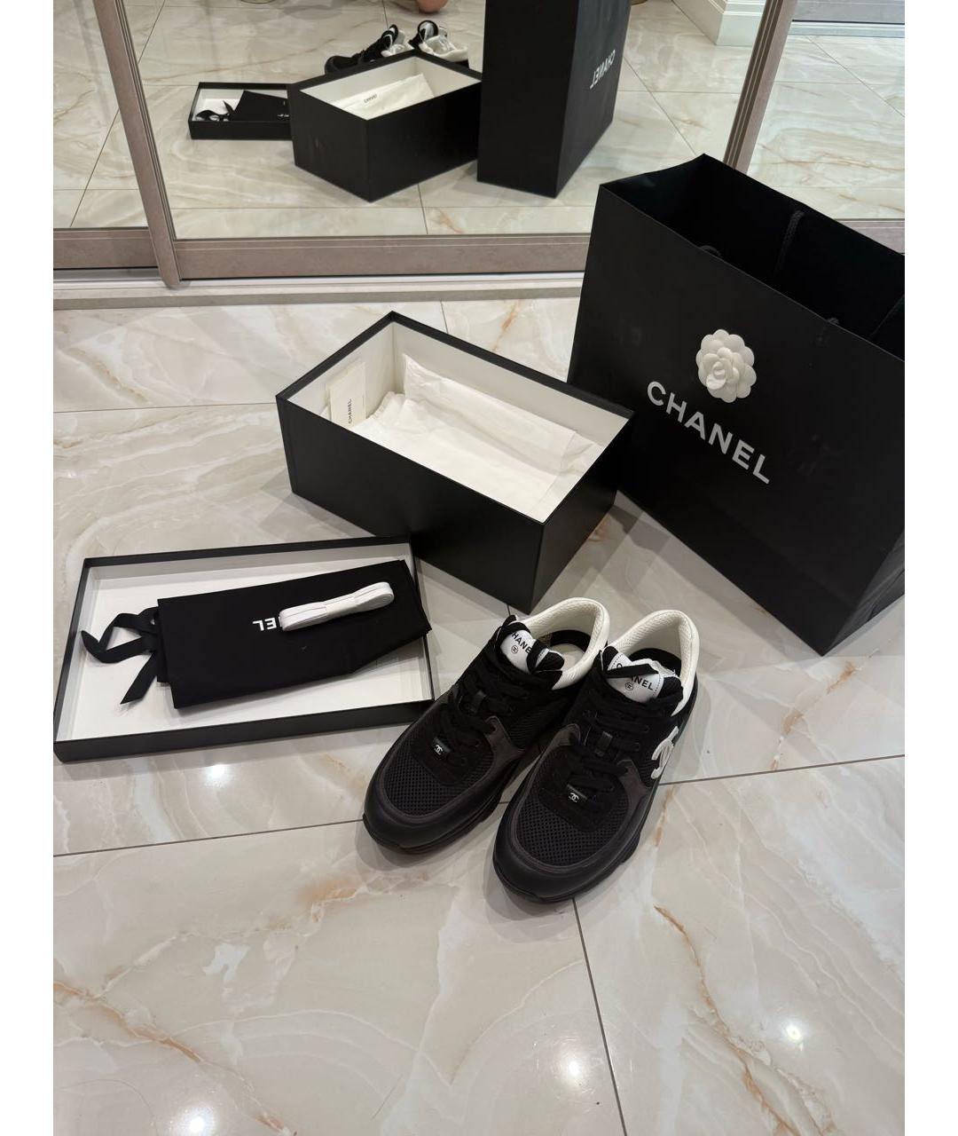 CHANEL Черные кожаные кроссовки, фото 2