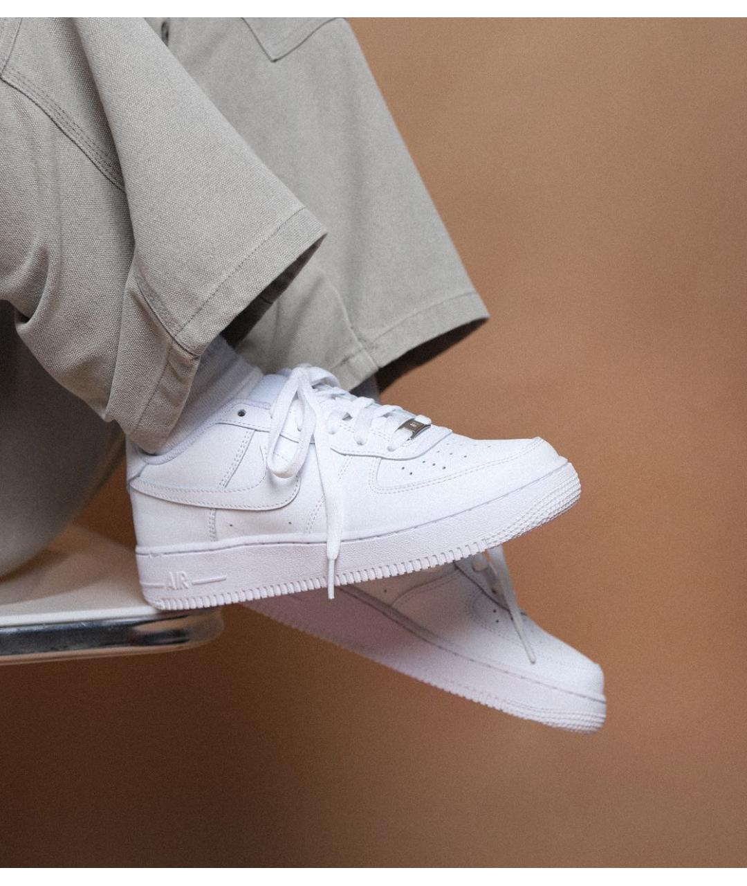 NIKE Белые кожаные кроссовки, фото 2