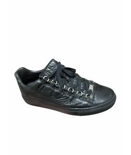 BALENCIAGA Низкие кроссовки / кеды