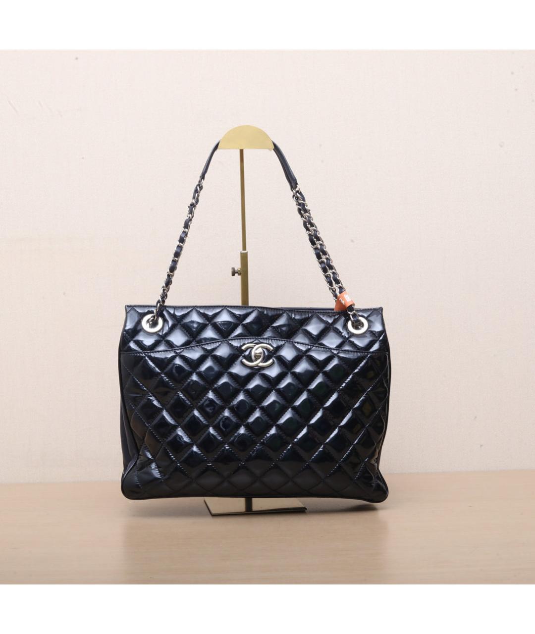 CHANEL Кожаная сумка через плечо, фото 2