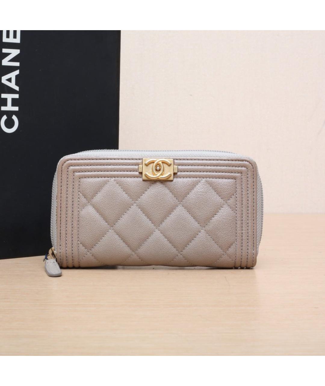 CHANEL Серый кожаный кошелек, фото 10