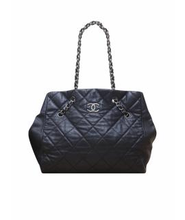 CHANEL Косметичка