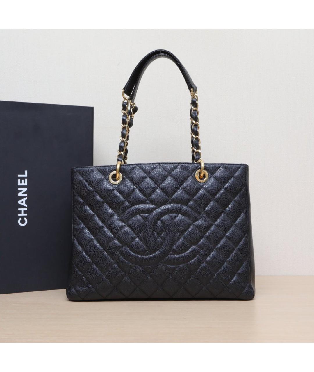 CHANEL Черная кожаная сумка через плечо, фото 10