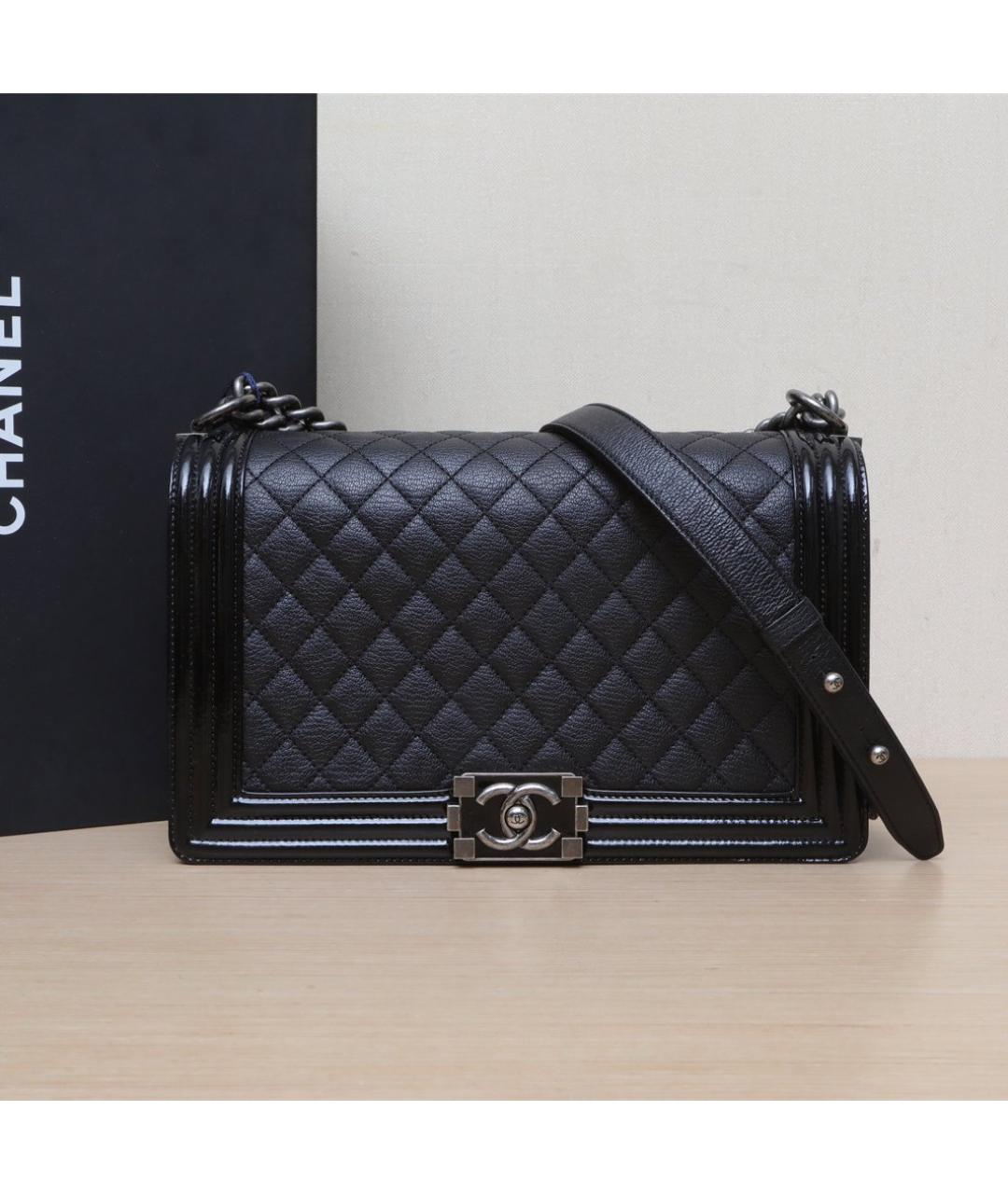 CHANEL Черная кожаная сумка через плечо, фото 10