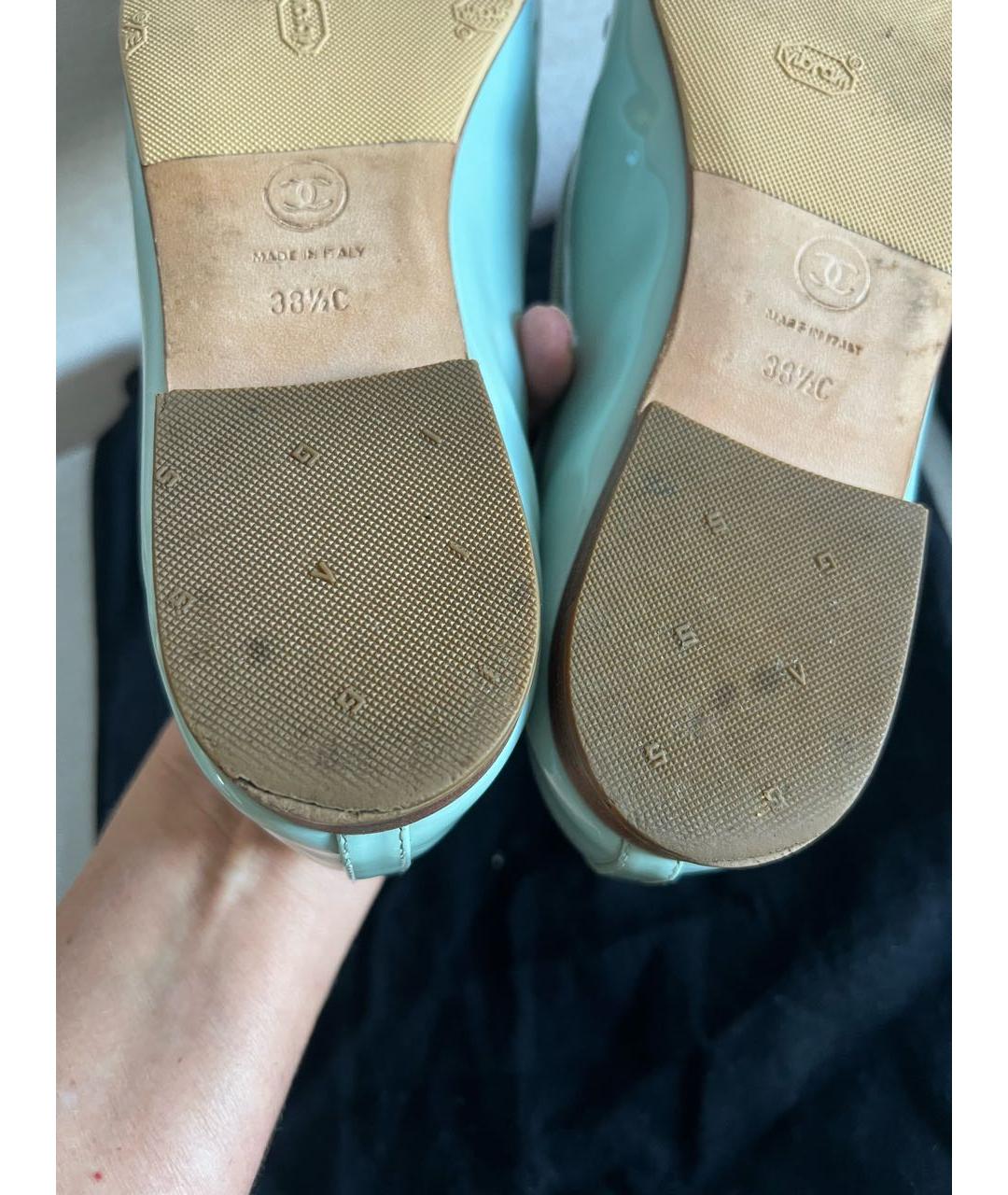 CHANEL Бирюзовые балетки из лакированной кожи, фото 7