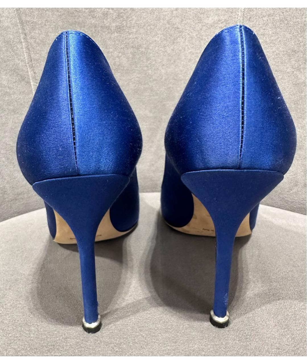 MANOLO BLAHNIK Темно-синие текстильные туфли, фото 3