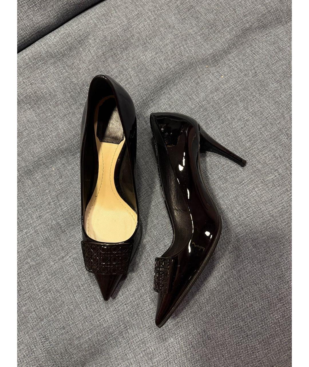 CHRISTIAN DIOR Черные туфли из лакированной кожи, фото 3