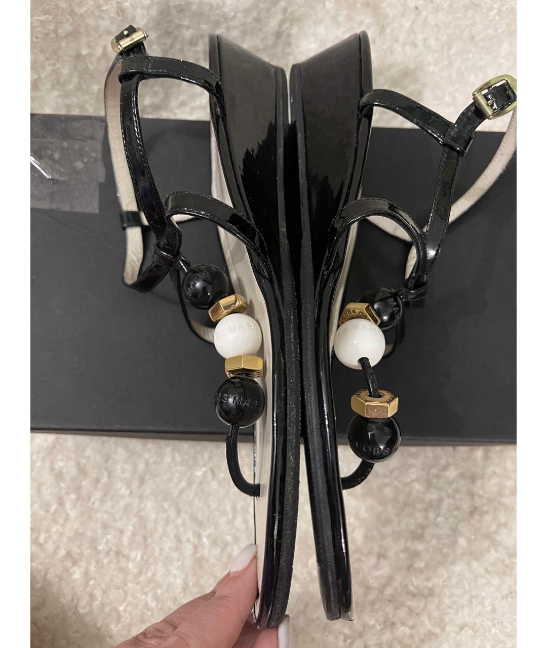 MARC BY MARC JACOBS Черные босоножки из лакированной кожи, фото 5