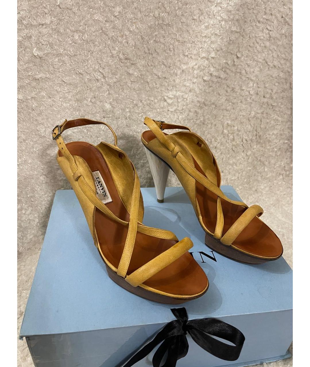 LANVIN Желтые кожаные босоножки, фото 2