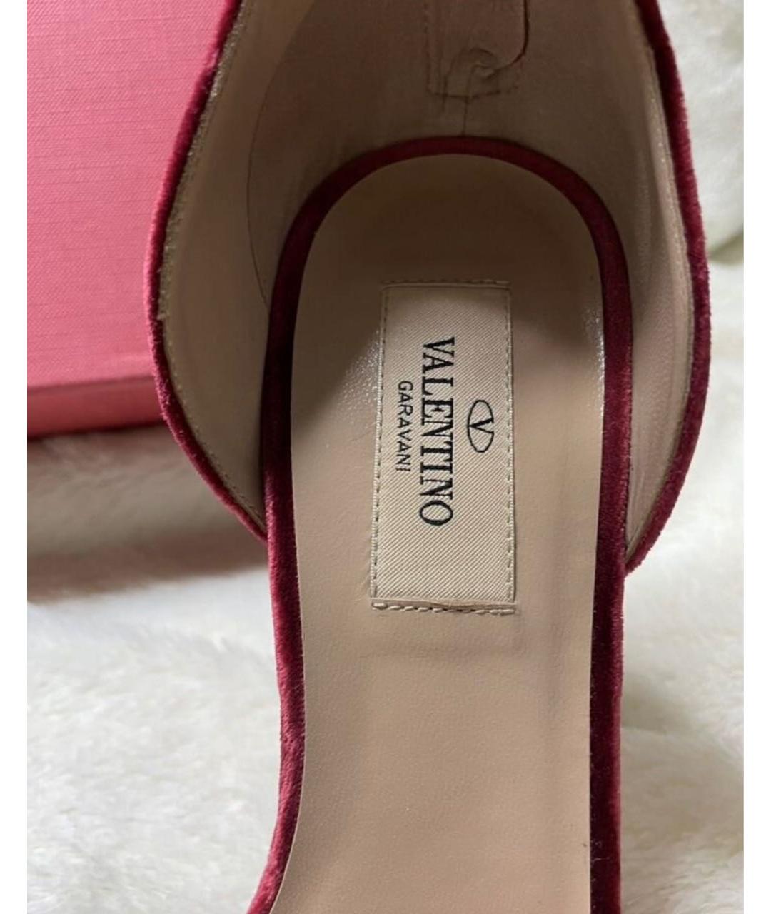 VALENTINO Красные бархатные босоножки, фото 3