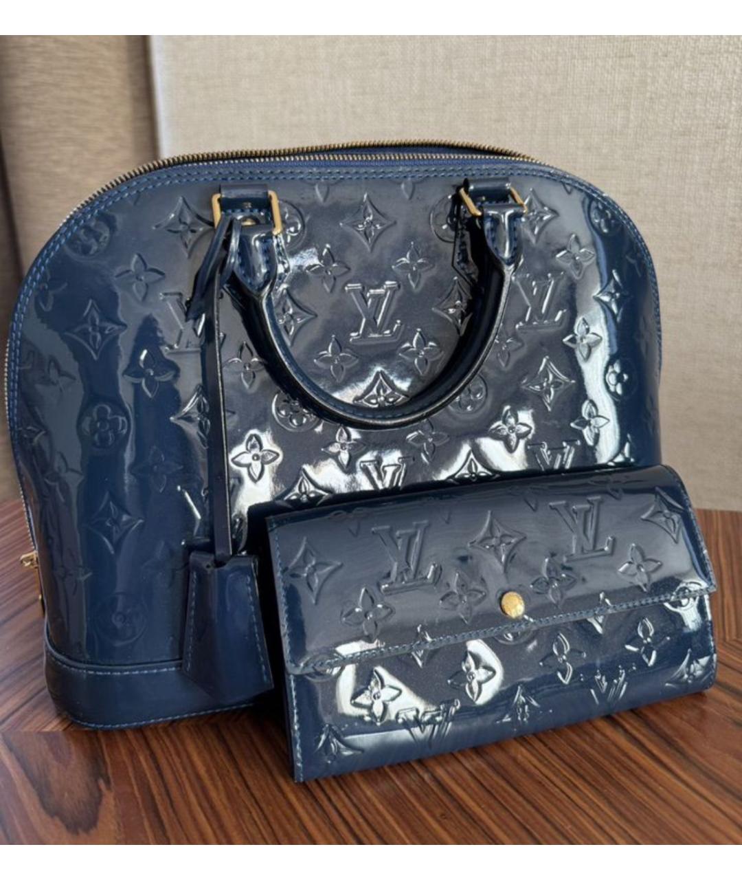 LOUIS VUITTON Синяя сумка с короткими ручками из лакированной кожи, фото 3