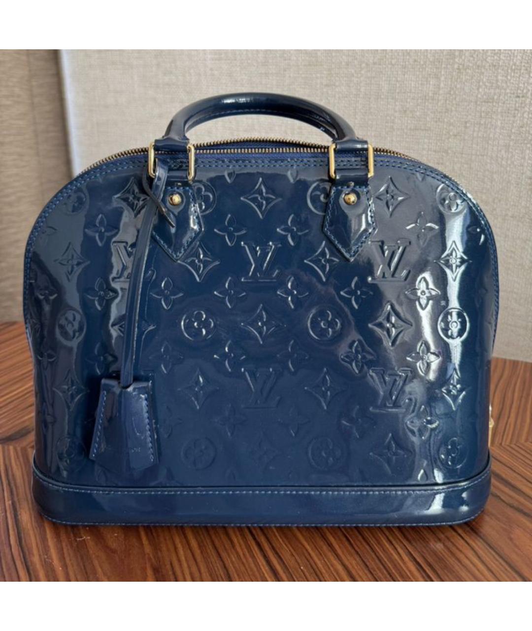 LOUIS VUITTON Синяя сумка с короткими ручками из лакированной кожи, фото 9