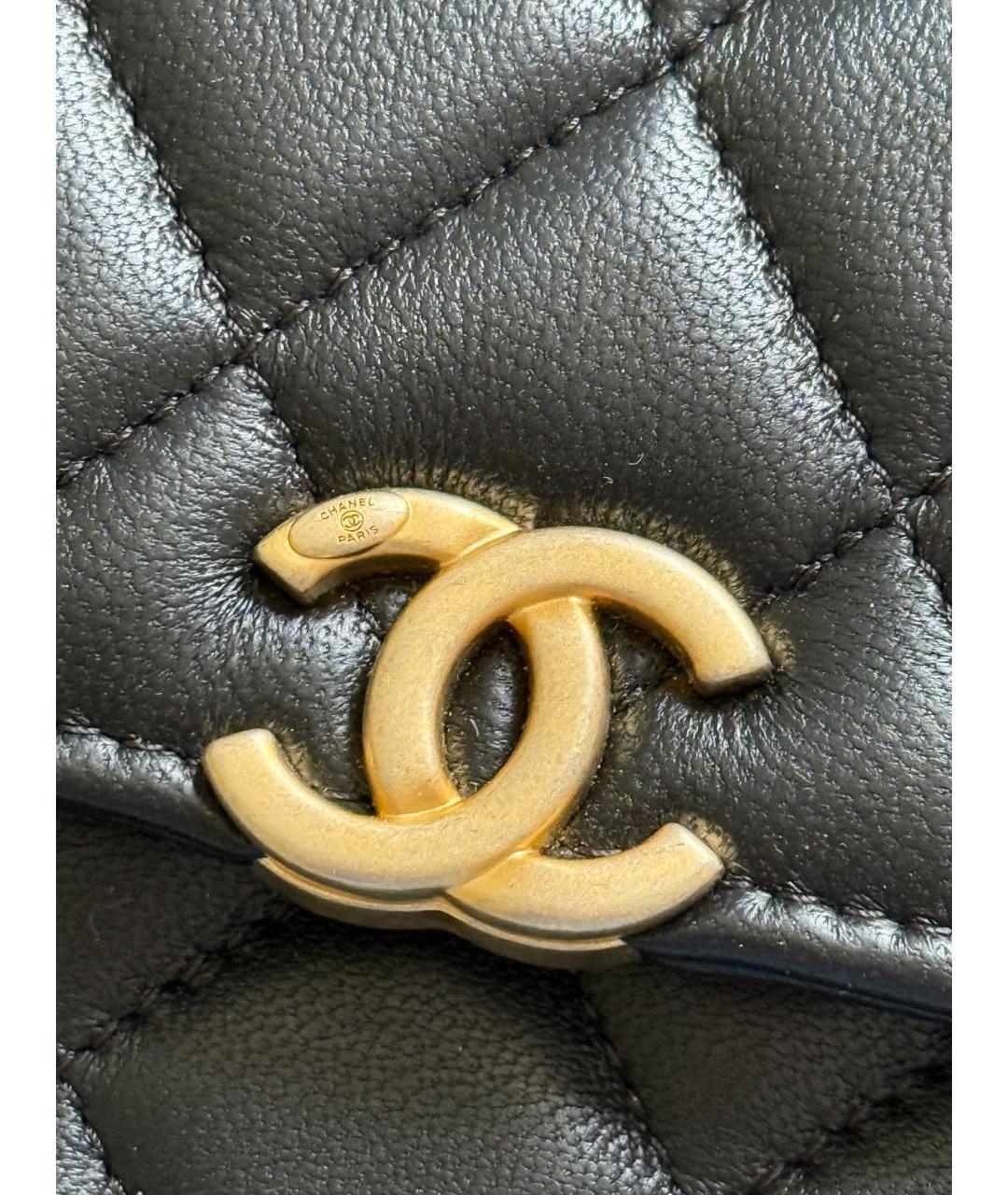 CHANEL Черная кожаная сумка с короткими ручками, фото 3