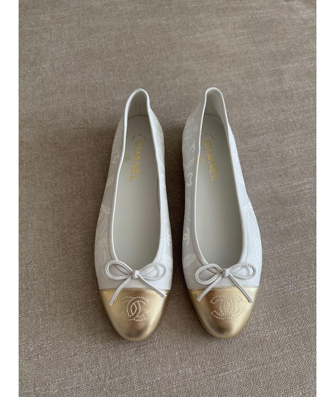 CHANEL Белые кожаные балетки, фото 5