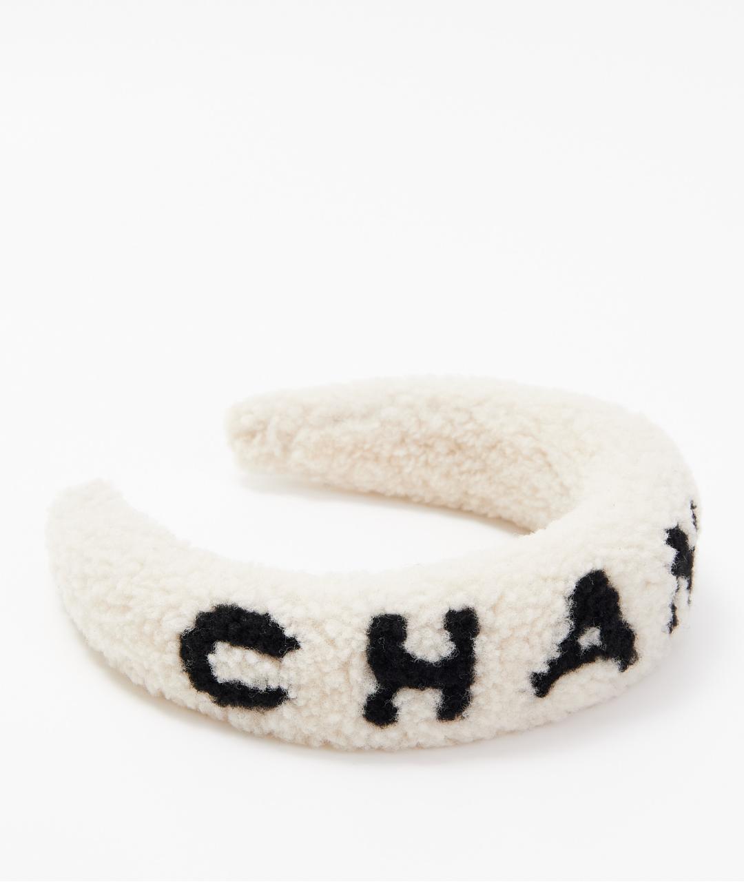 CHANEL Белые шерстяные наушники, фото 2
