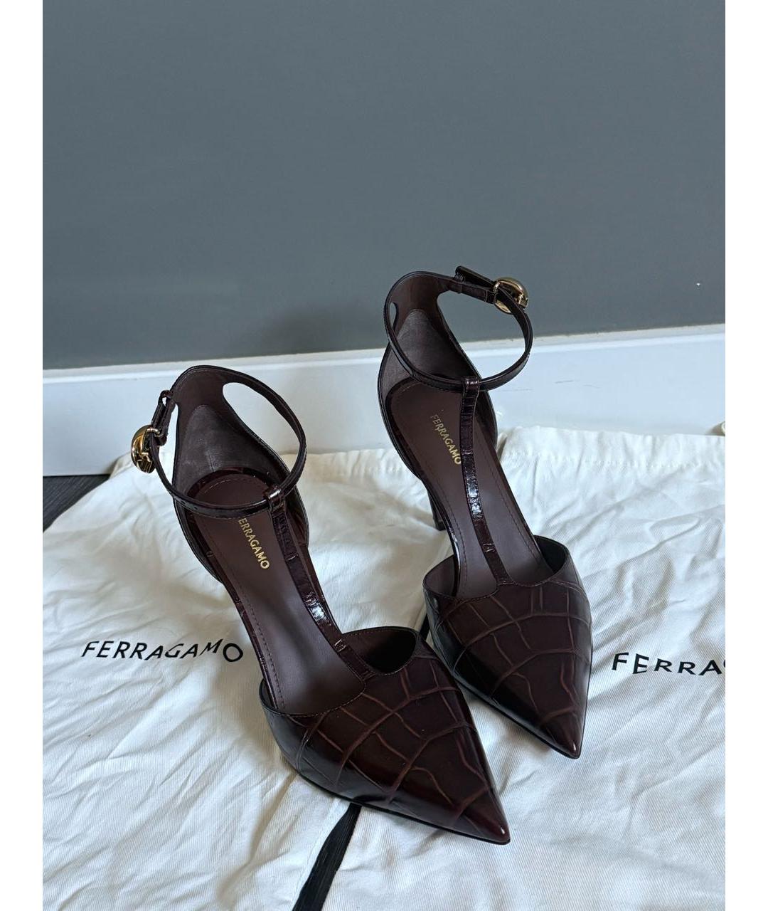 FERRAGAMO Коричневые кожаные туфли, фото 3