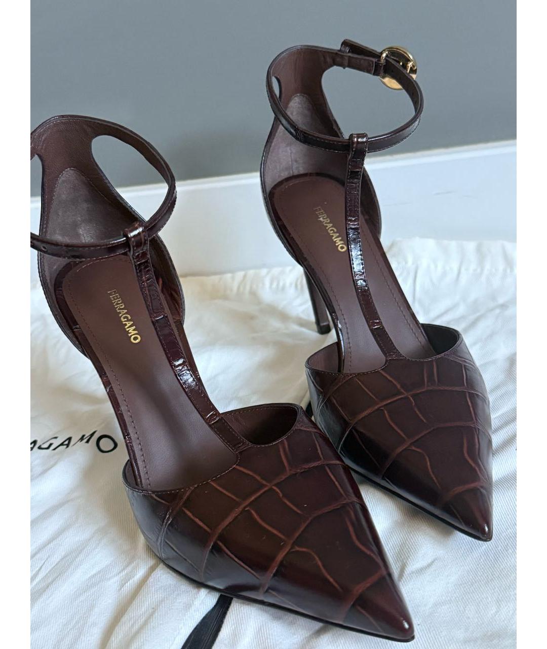 FERRAGAMO Коричневые кожаные туфли, фото 4