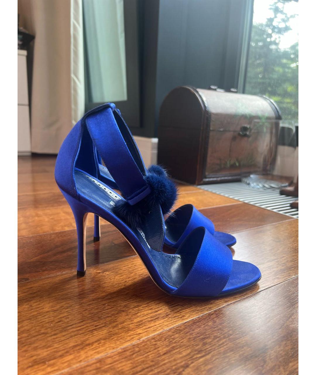 MANOLO BLAHNIK Синие текстильные туфли, фото 5