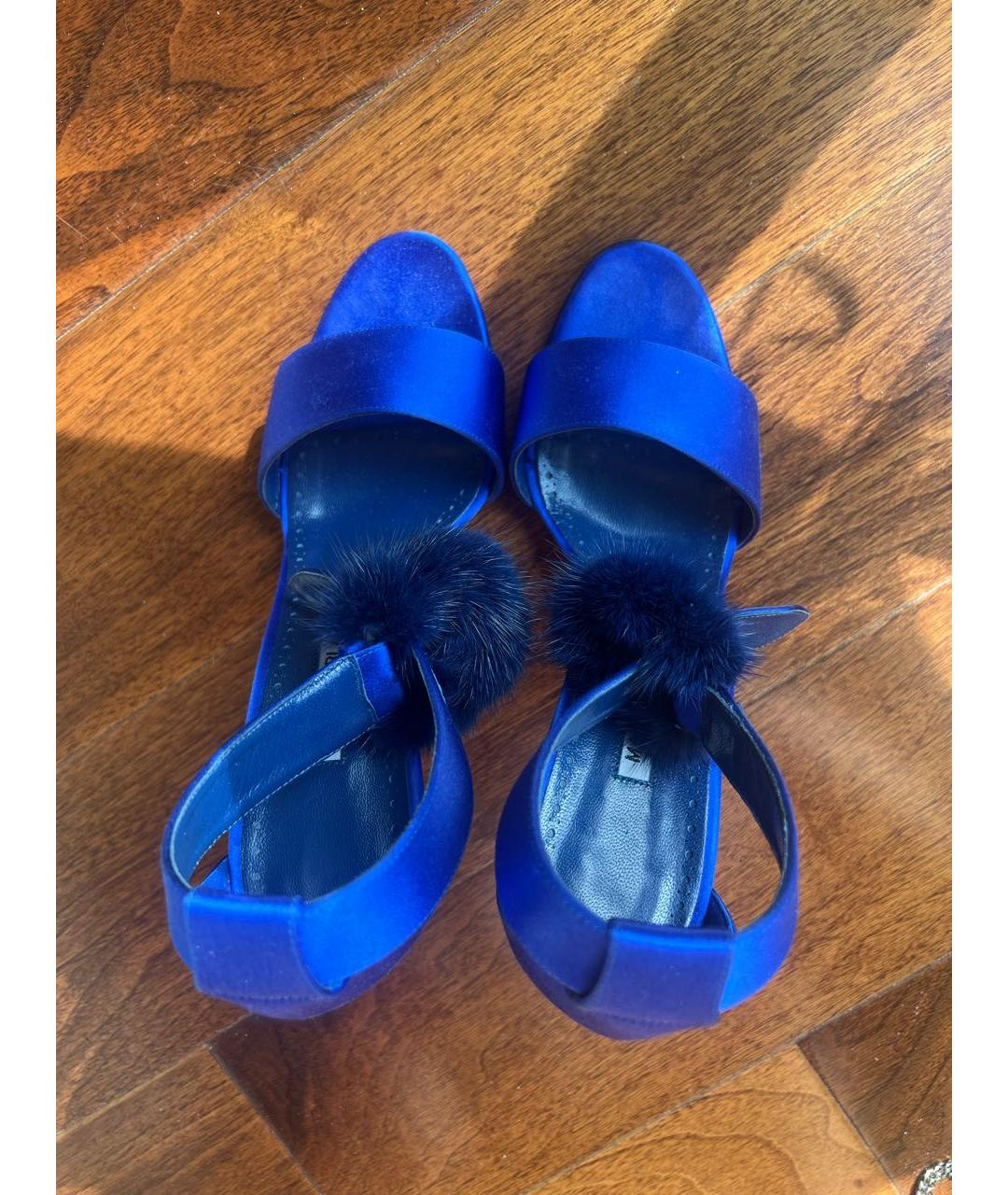 MANOLO BLAHNIK Синие текстильные туфли, фото 3
