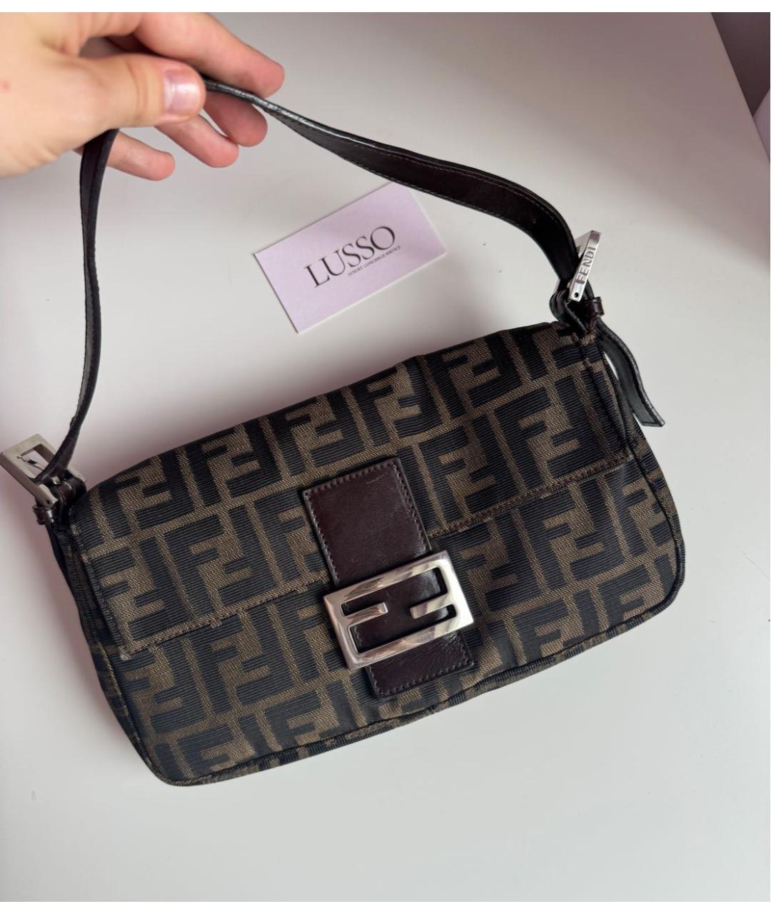 FENDI Коричневая тканевая сумка с короткими ручками, фото 2