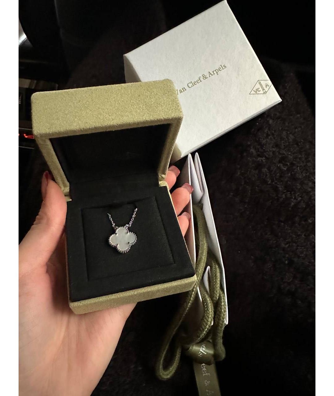 VAN CLEEF & ARPELS Белая подвеска из белого золота, фото 3