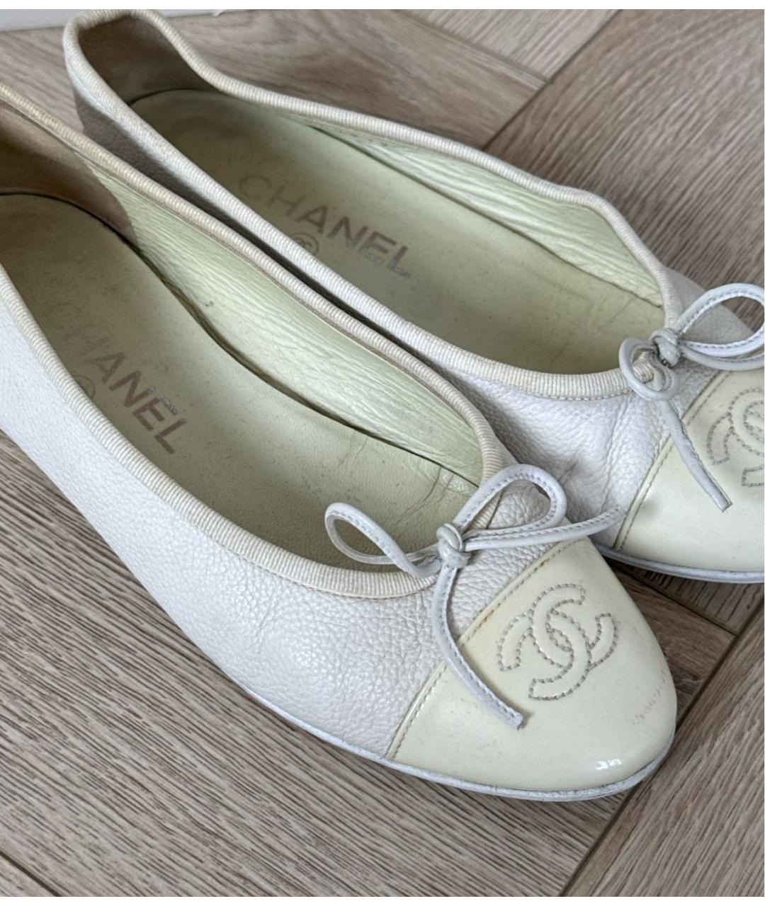 CHANEL Бежевые кожаные балетки, фото 8