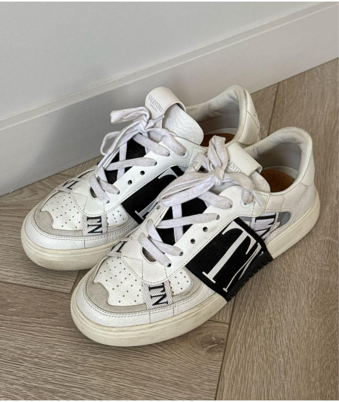 VALENTINO Белые кожаные кроссовки, фото 2