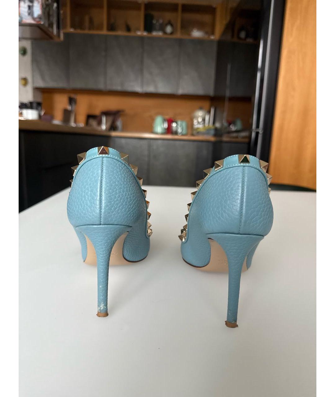 VALENTINO Голубые кожаные лодочки на низком каблуке, фото 4