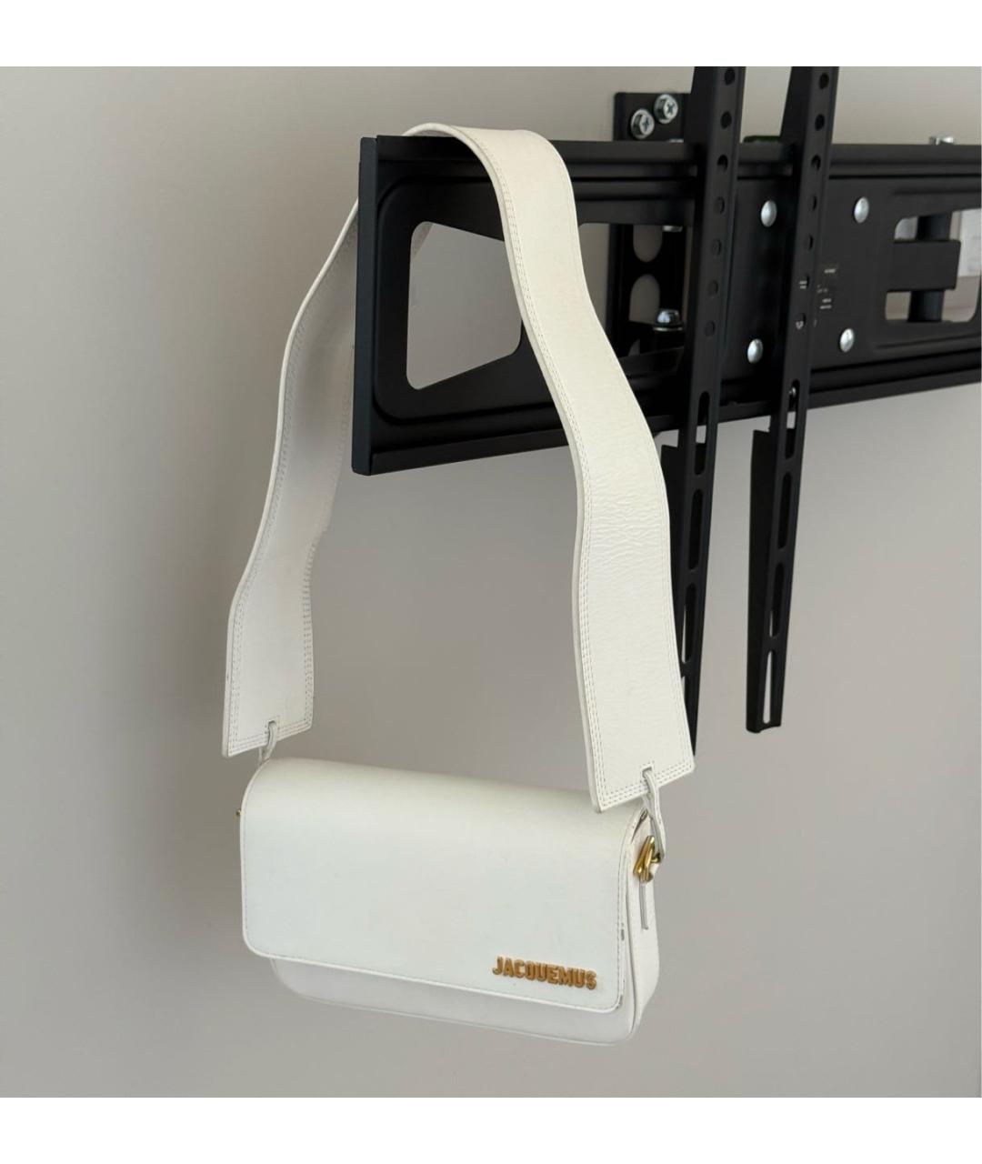 JACQUEMUS Белая кожаная сумка через плечо, фото 4