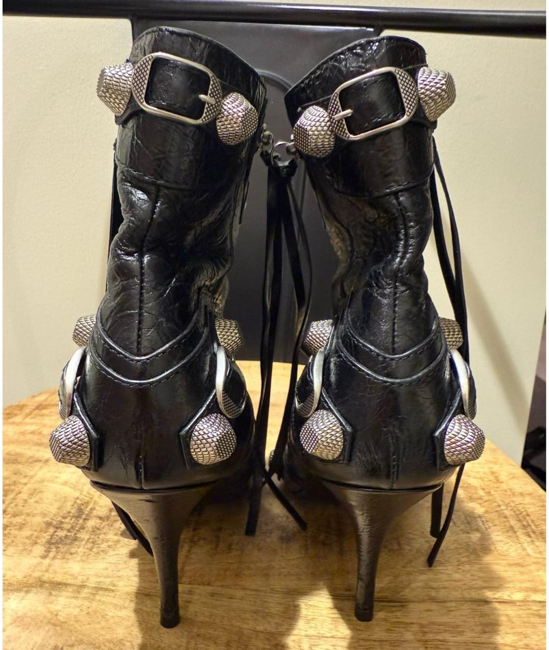 BALENCIAGA Черные кожаные полусапоги, фото 4