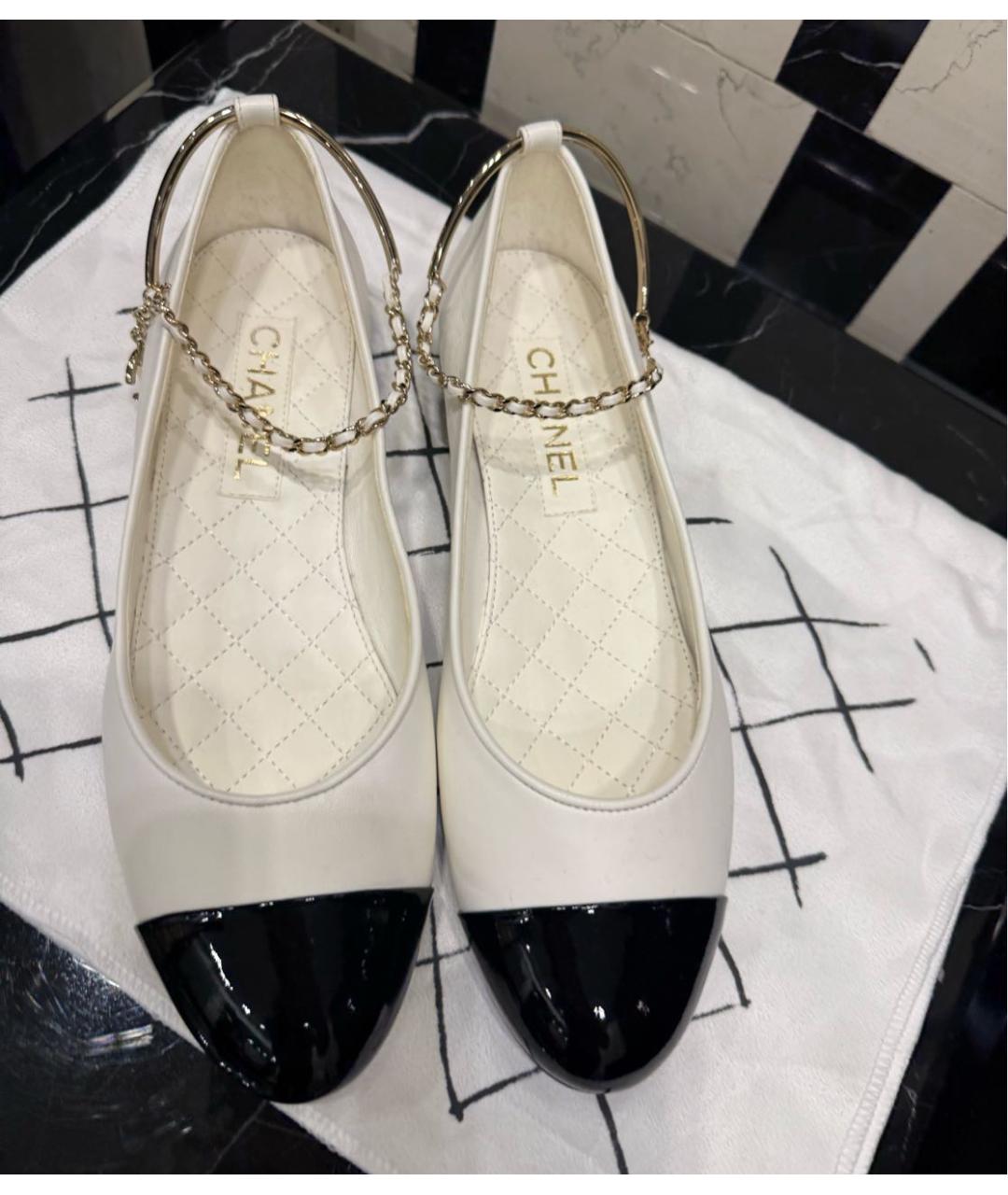 CHANEL Белые кожаные балетки, фото 2