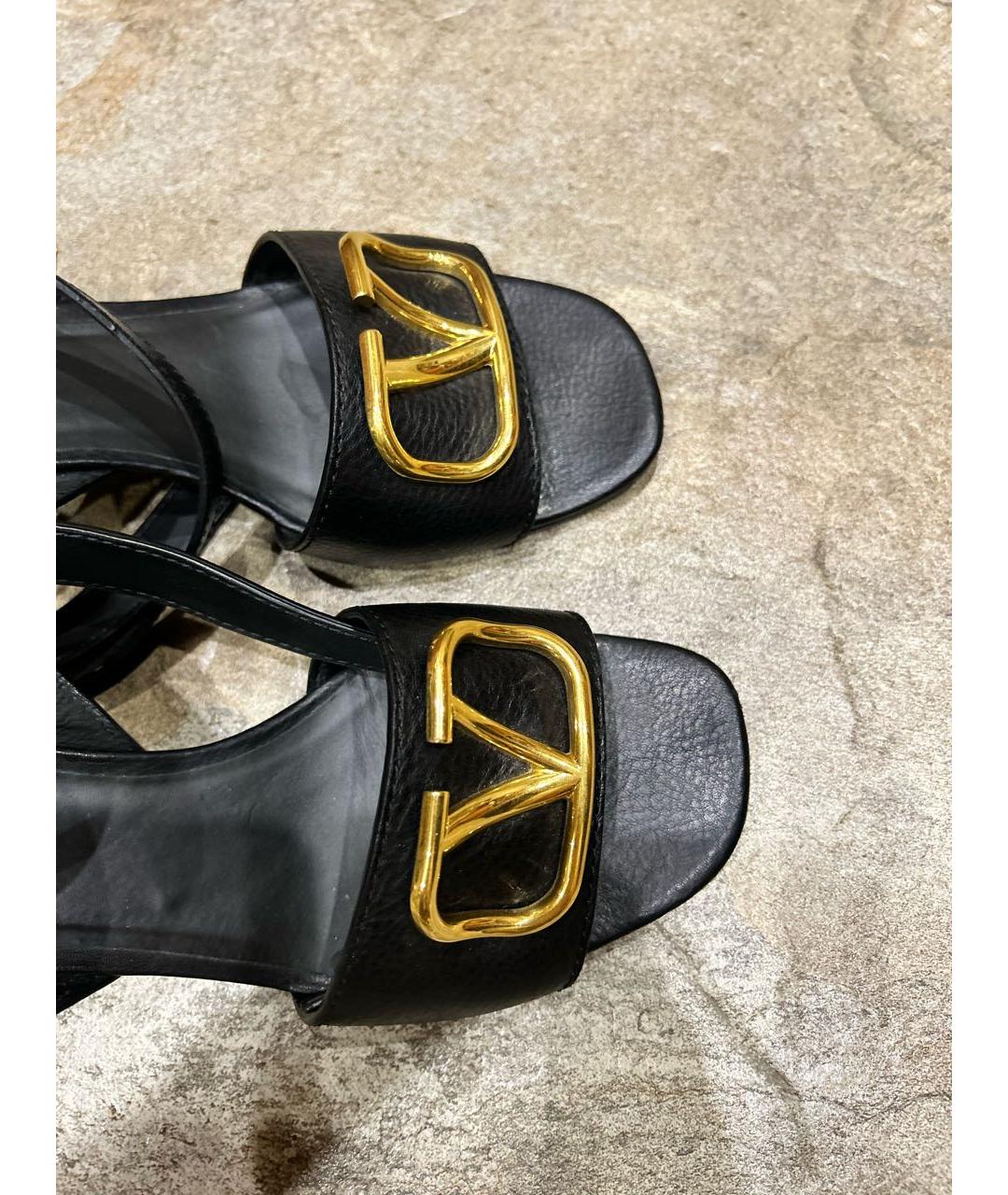 VALENTINO Черные кожаные босоножки, фото 5