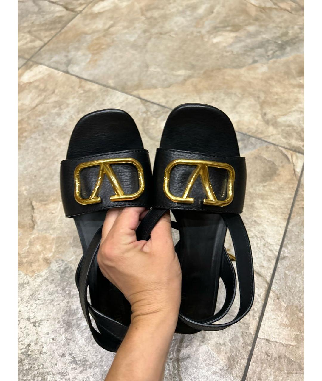 VALENTINO Черные кожаные босоножки, фото 7