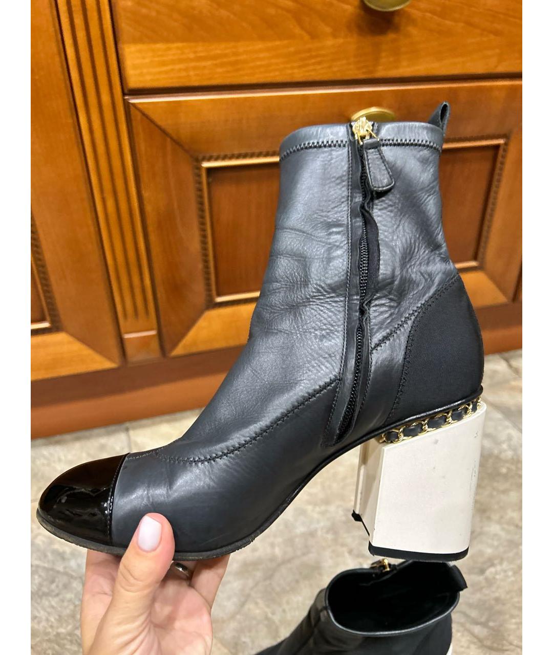 CHANEL Темно-синие кожаные полусапоги, фото 6