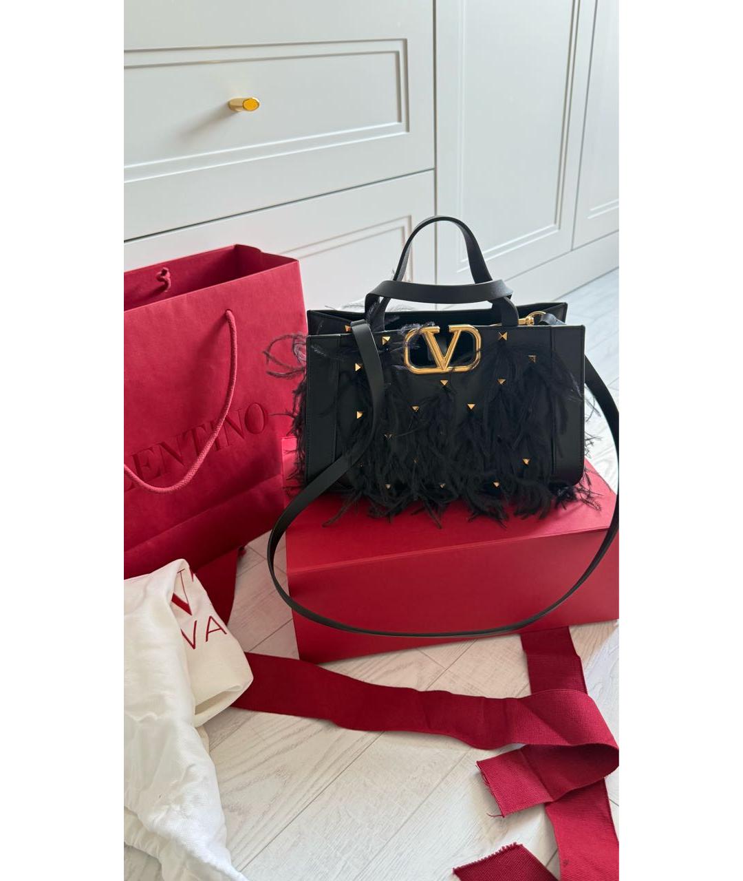 VALENTINO Черная кожаная сумка с короткими ручками, фото 2