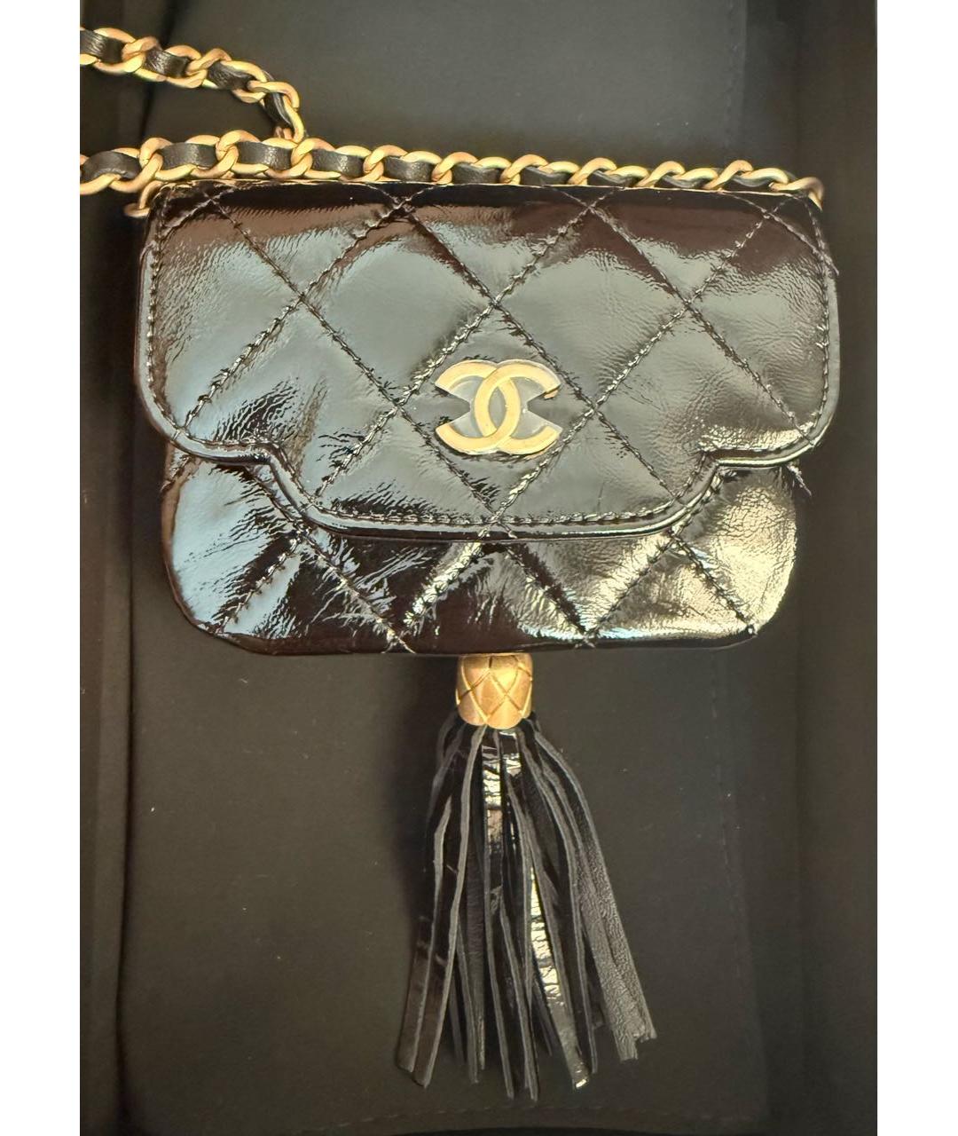 CHANEL Черная сумка через плечо из лакированной кожи, фото 3