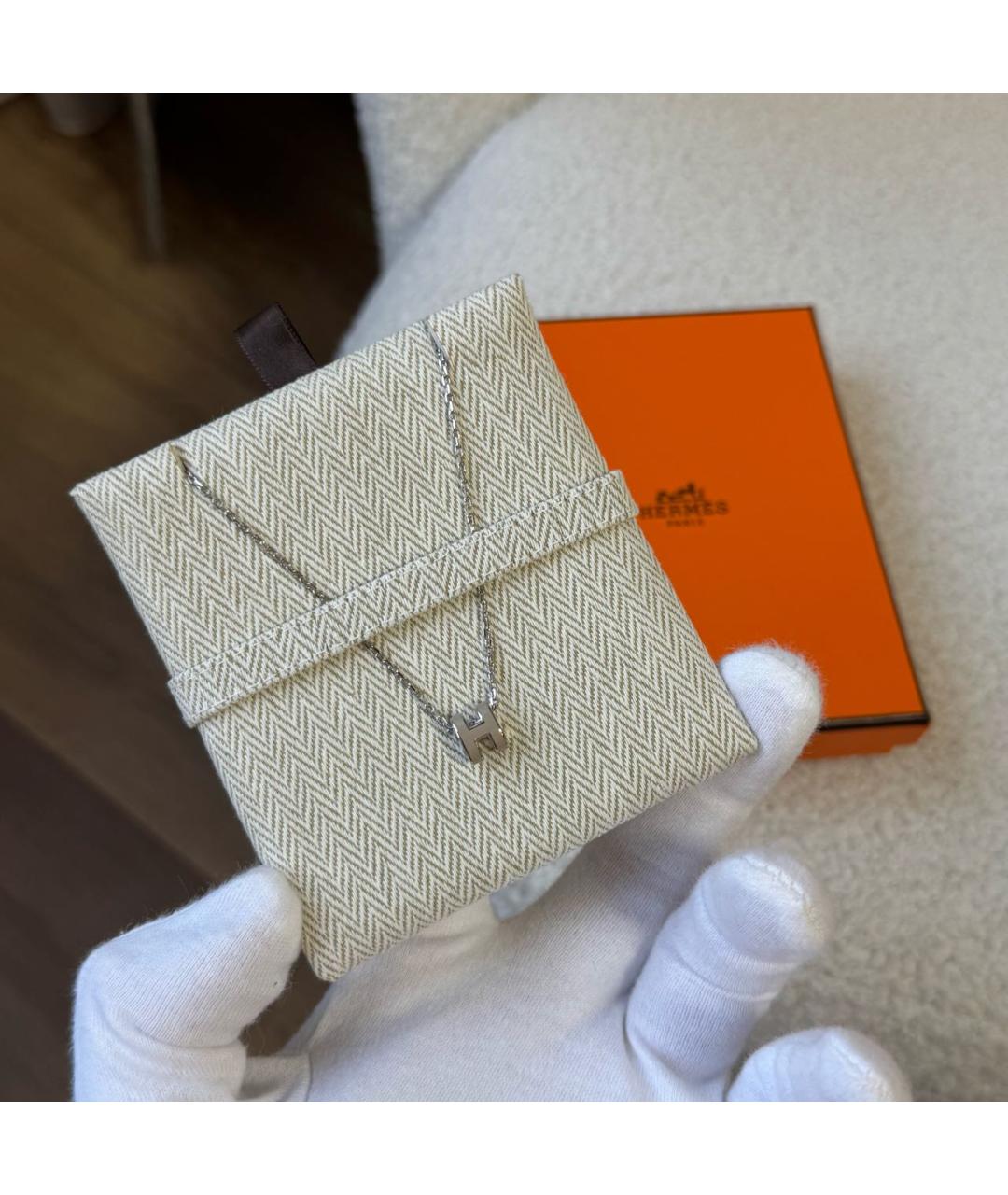 HERMES Бежевая металлическая подвеска, фото 3