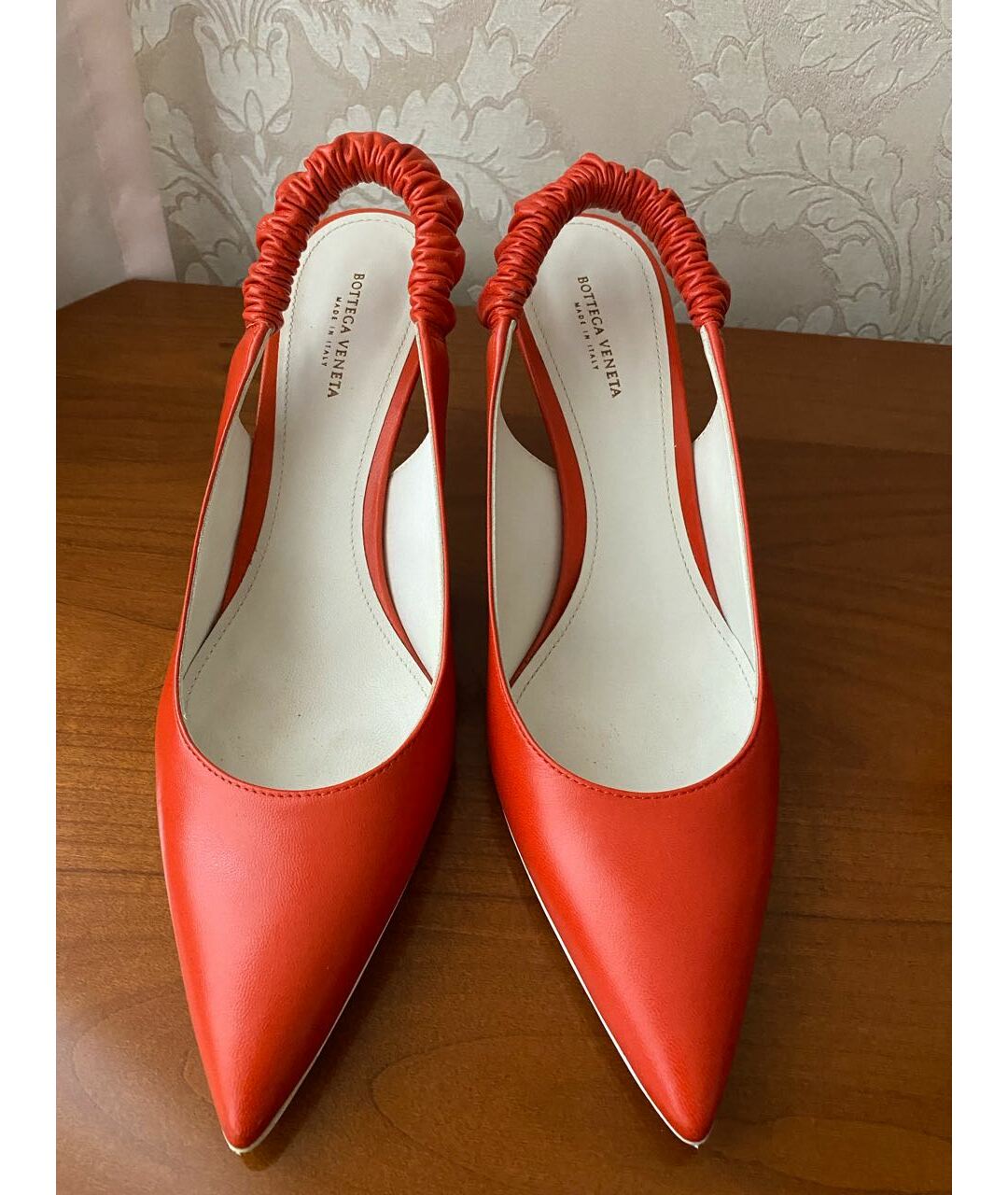 BOTTEGA VENETA Красные кожаные туфли, фото 2