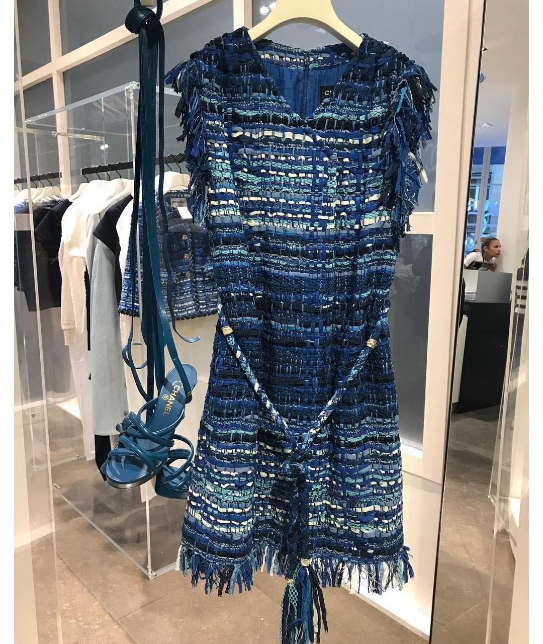 CHANEL Синее твидовое коктейльное платье, фото 3