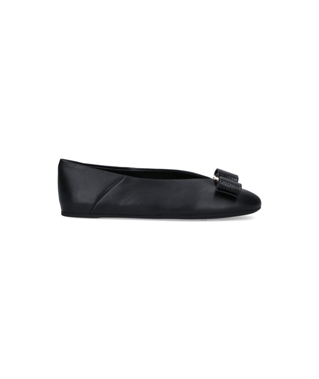 FERRAGAMO Черные кожаные балетки, фото 1